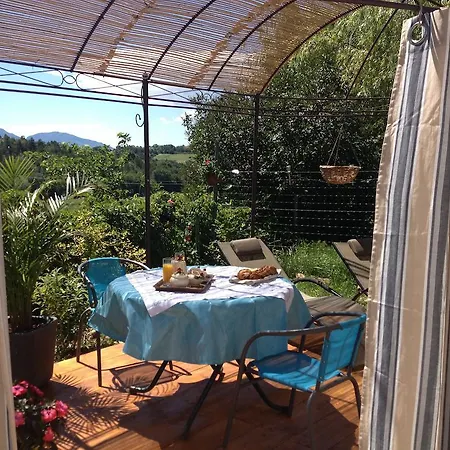Couette-café Les Gîtes D'eliane
